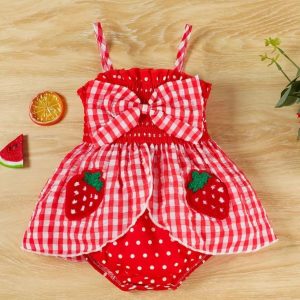 Conjunto de Fresita para Bebé Niña – Vestido a Cuadros Rojos con Bombacho